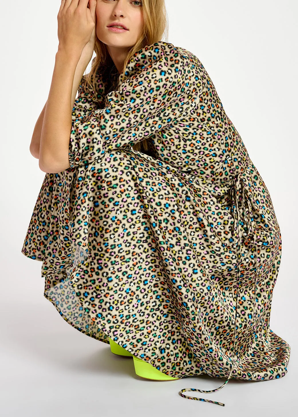 Beige midi-length wrap dress with multicolor leopard print