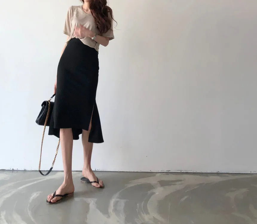 Black Fishtail Midi Skirt
