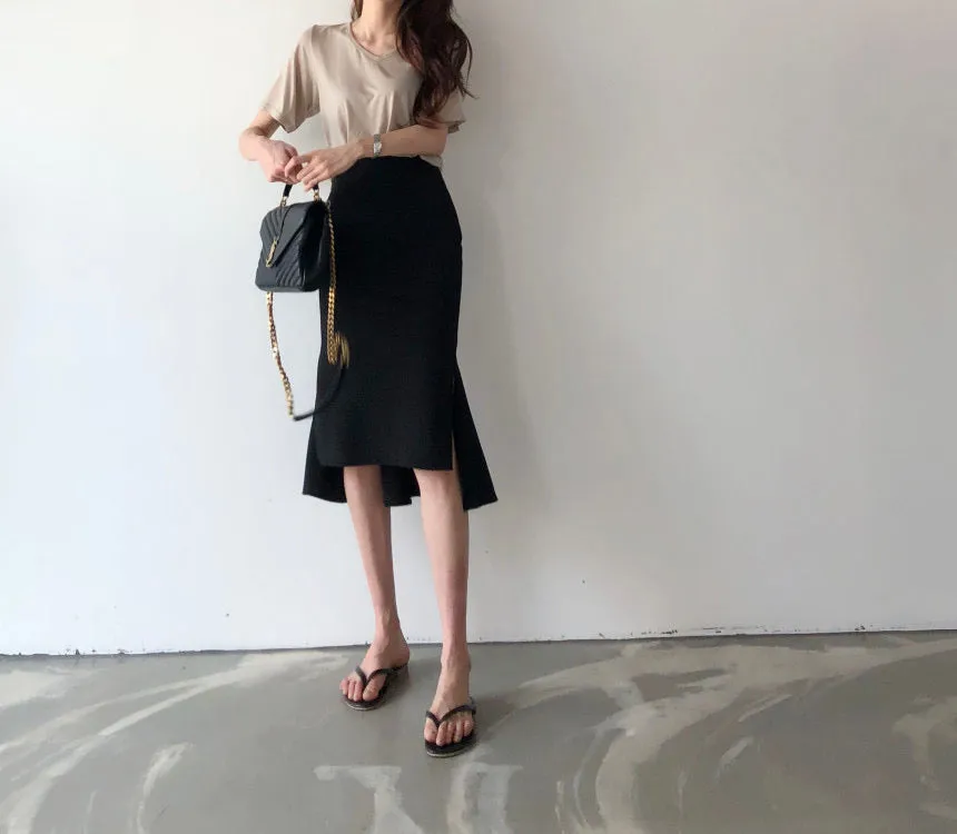 Black Fishtail Midi Skirt
