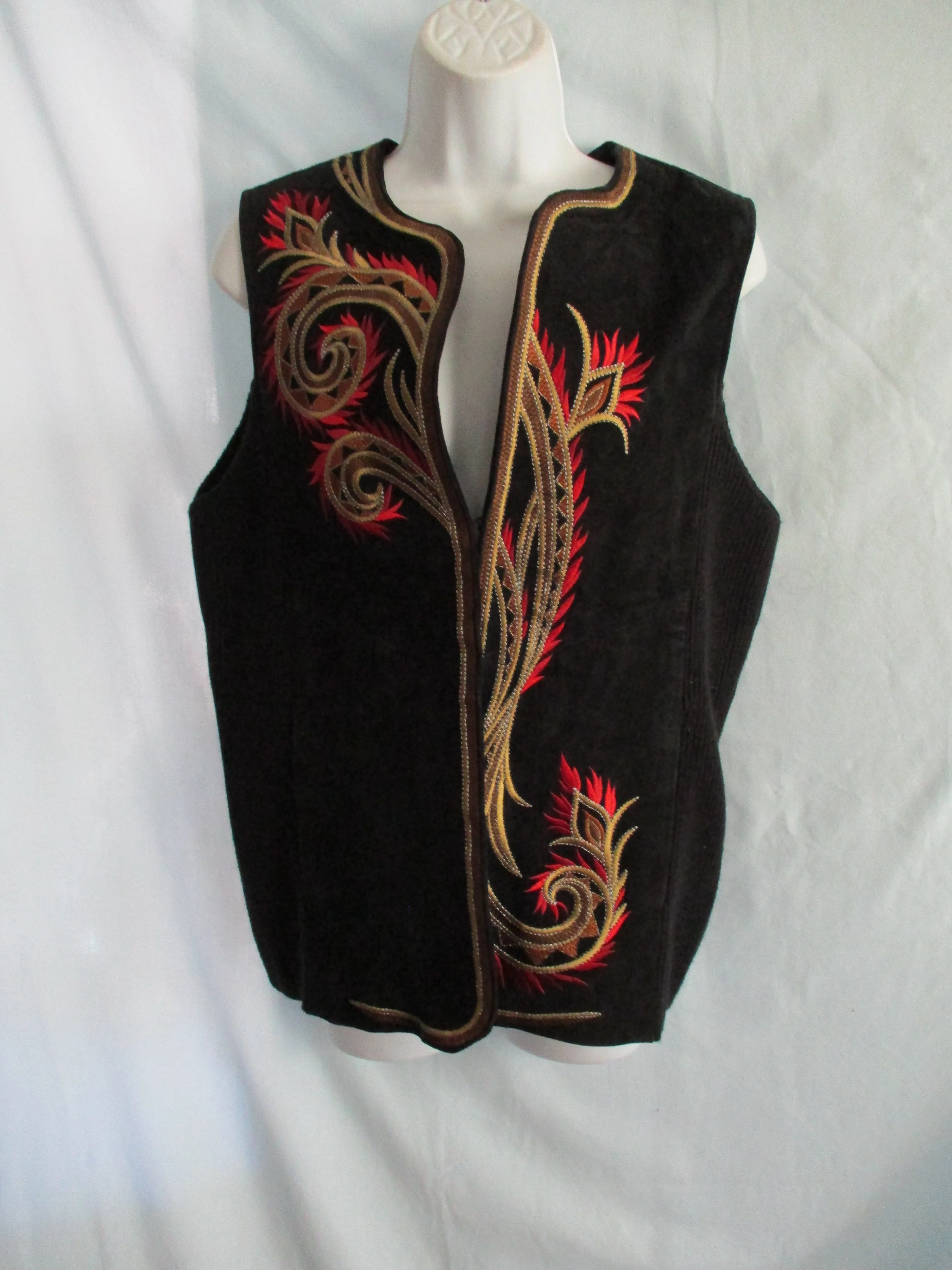 NEW BOB MACKIE WEARABLE ART LEATHER Embroidered VEST S Boho Hippie Western BLACK
