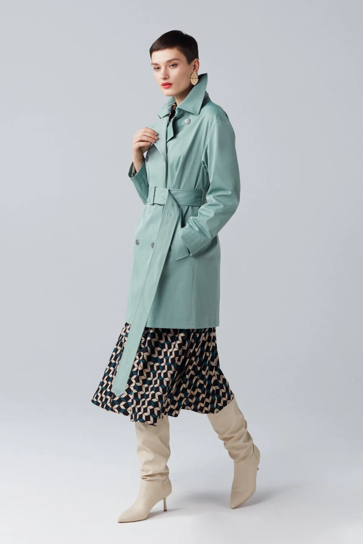 SHORT COTTON BLEND TRENCH COAT IN MINT