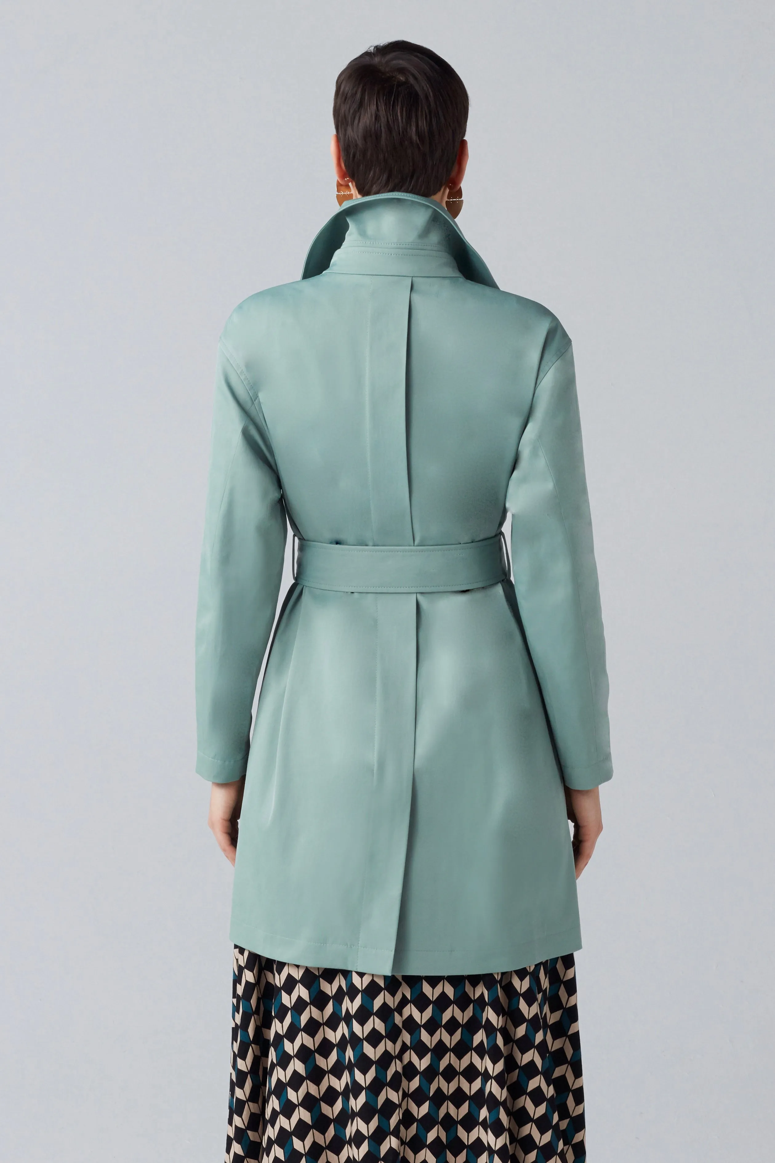 SHORT COTTON BLEND TRENCH COAT IN MINT