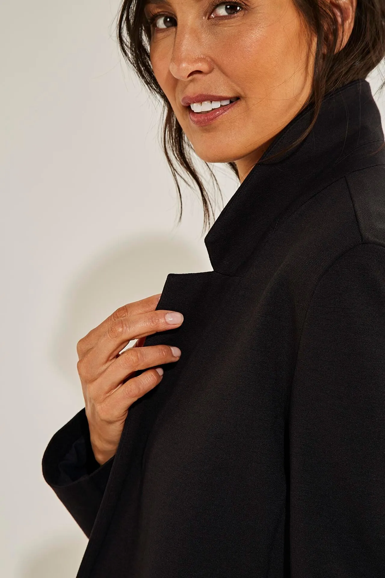 Women's Key Cove Jacket  |  Black